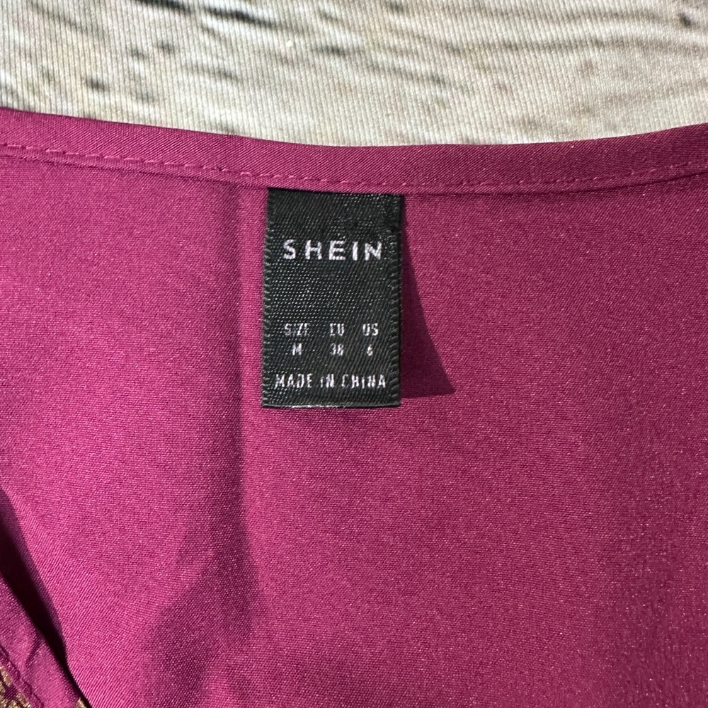 SHEIN Maroon Maxi Dress/Abaya with Gold Floral Accents - Picture 5 of 10